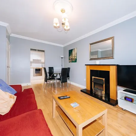 Inviting 1bd Flat - 21 Mins From Airport! Dublin